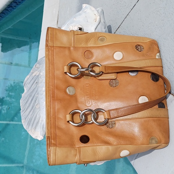 Coach Limited Edition tan leather polka dot lunch tote F09763 - Picture 16 of 16